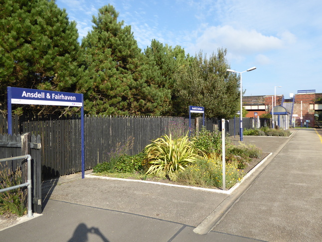 Ansdell and Fairhaven
platform