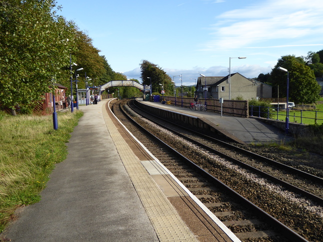 Arnside platforms looking south
