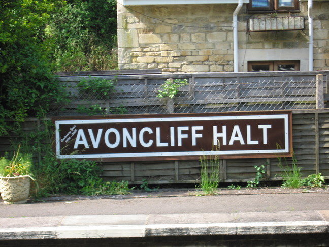 Avoncliff old sign