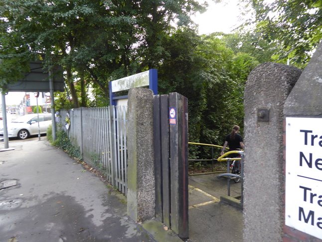 Belle Vue platform 2 entrance