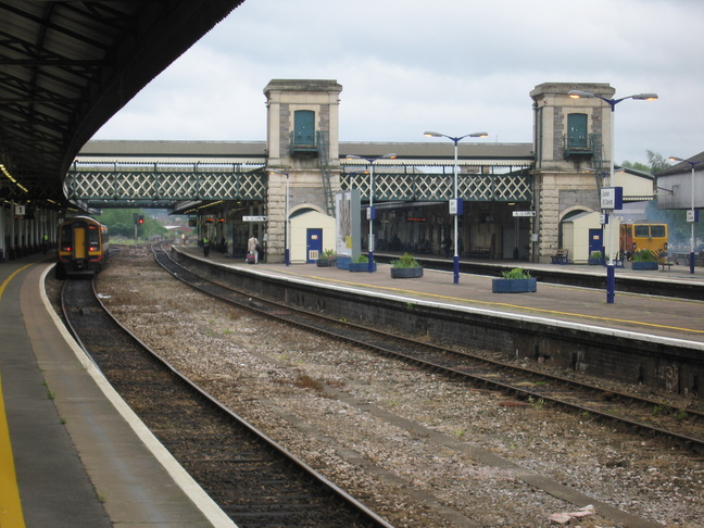 Exeter St Davids northern
footbridge
