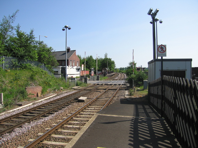 Featherstone platform 2 seen
from platform 1