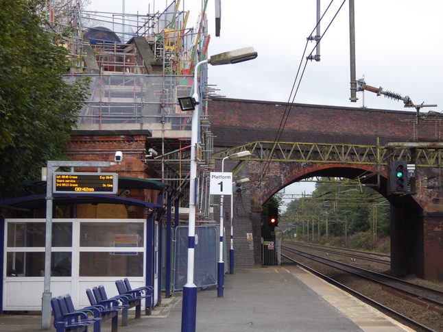 Heaton Chapel platform 1 shelter