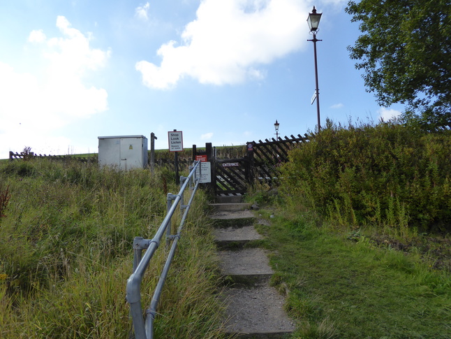 Horton-in-Ribblesdale
					      steps to platform 1