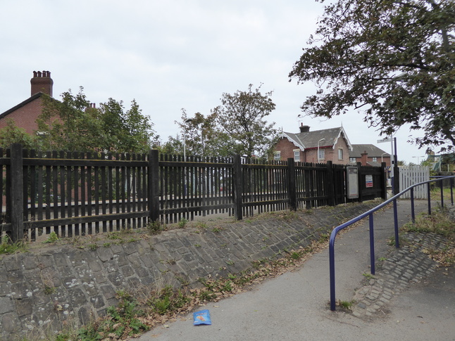 Layton platform 2 entrance