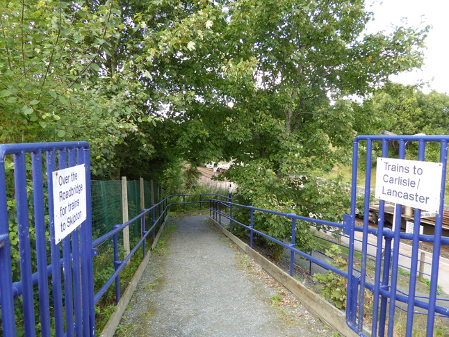 Long Preston platform 2
				      entrance