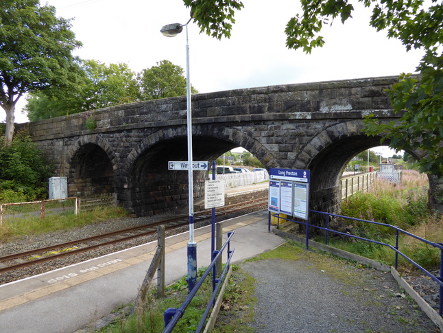 Long Preston platform 2
					  entrance
