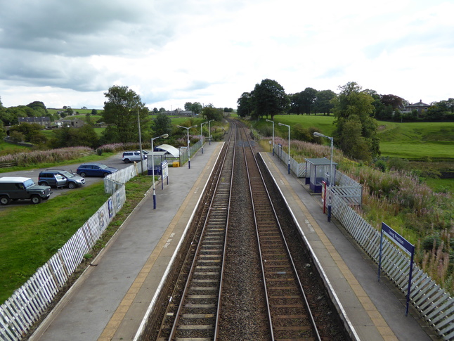 Long Preston looking east
					   from bridge