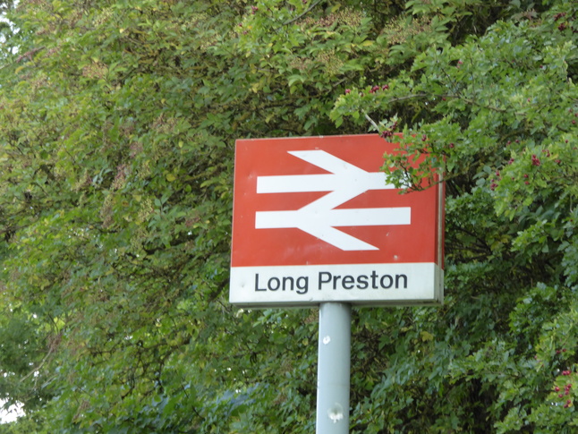 Long Preston sign