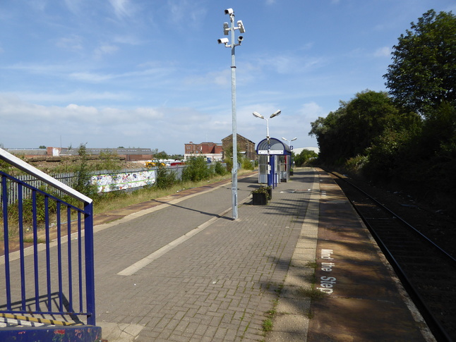 Mill Hill platforms looking east