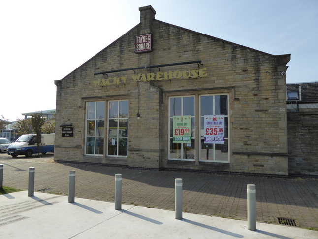 Morecambe Promenade
side building