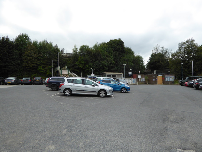 New Mills Newtown carpark