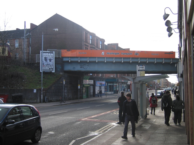 Partick northern road
bridge seen from east