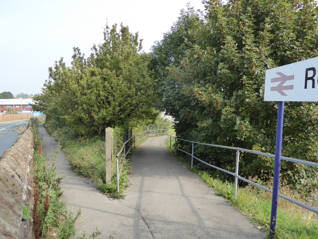 Roose platform 1 ramp