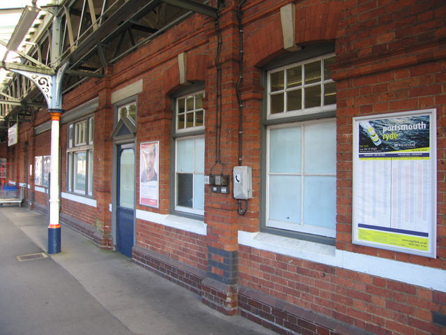 Salisbury platform 2 building