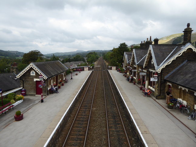 Settle looking north from
footbridge
