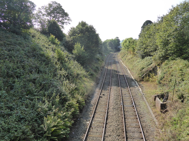 Wennington from bridge
looking west
