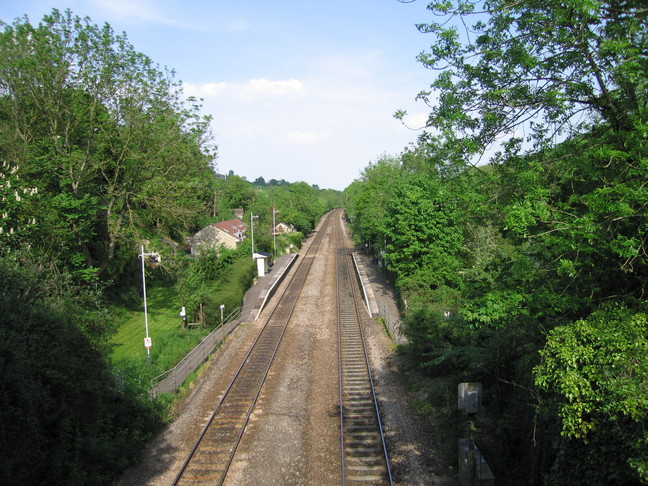 Avoncliff from aqueduct