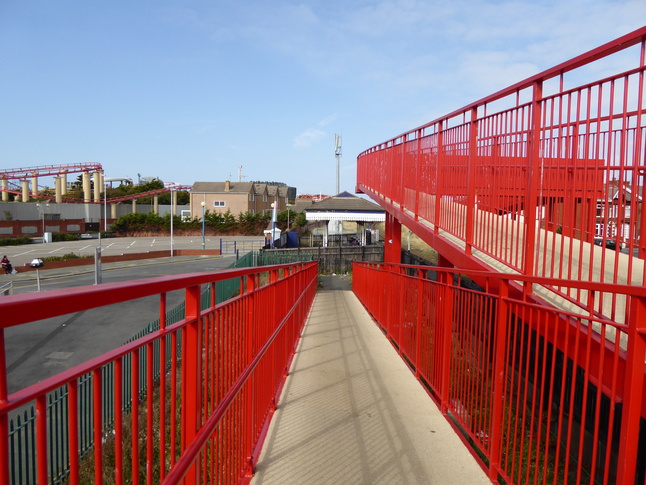 Blackpool Pleasure
Beach footbridge ramp