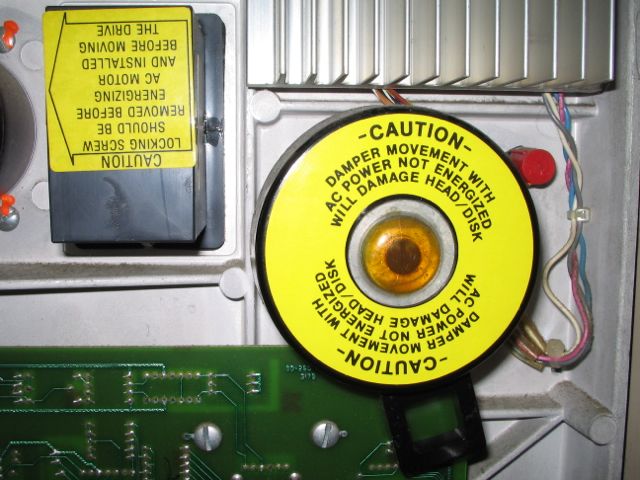 CAUTION! : head motor cover