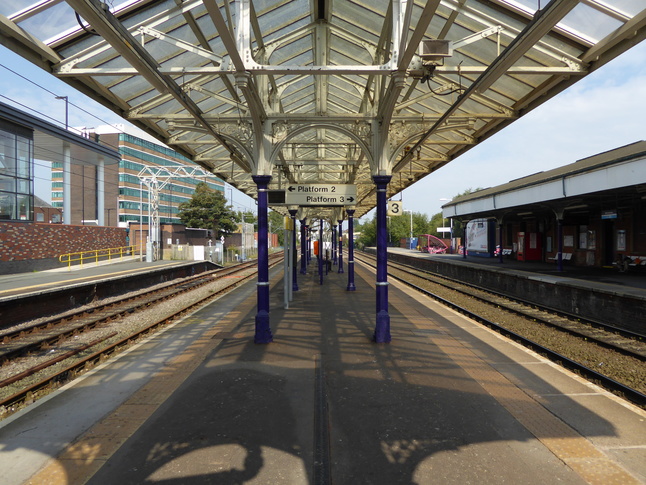 Altrincham platforms 2 and 3 under canopy