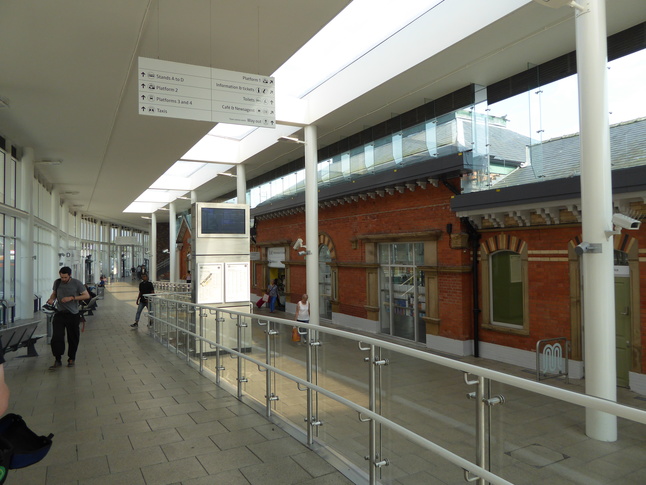 Altrincham concourse