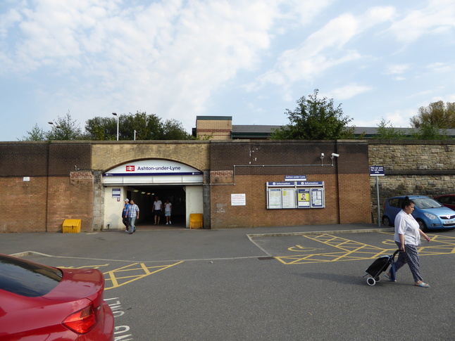 Ashton-under-Lyne front