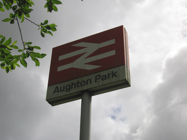 Aughton Park sign