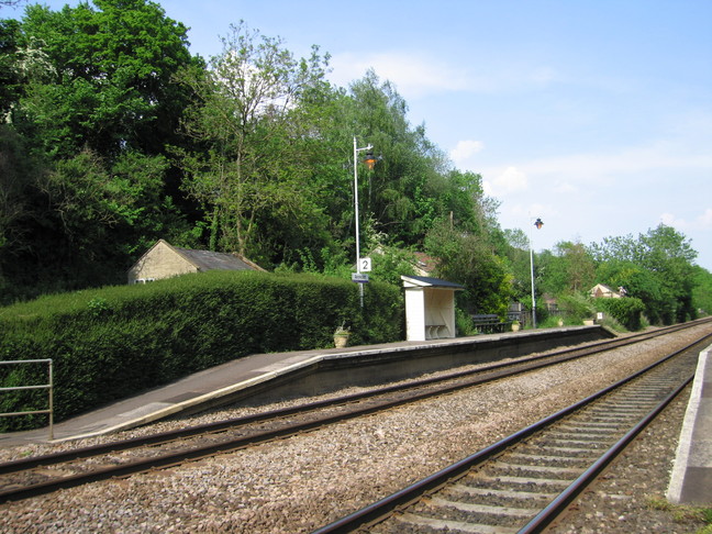 Avoncliff platform 2