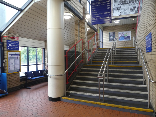 Barnsley platform 1 steps looking up