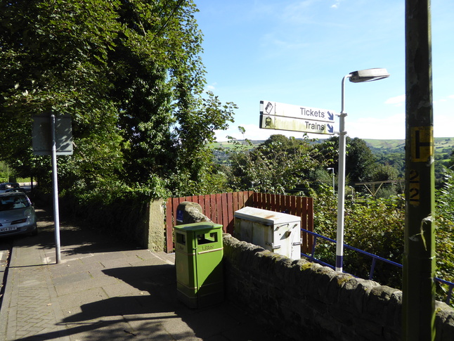 Broadbottom ramped entrance on platform 1 side