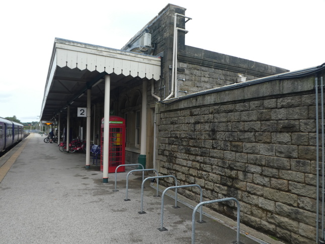 Buxton platform 2 canopy