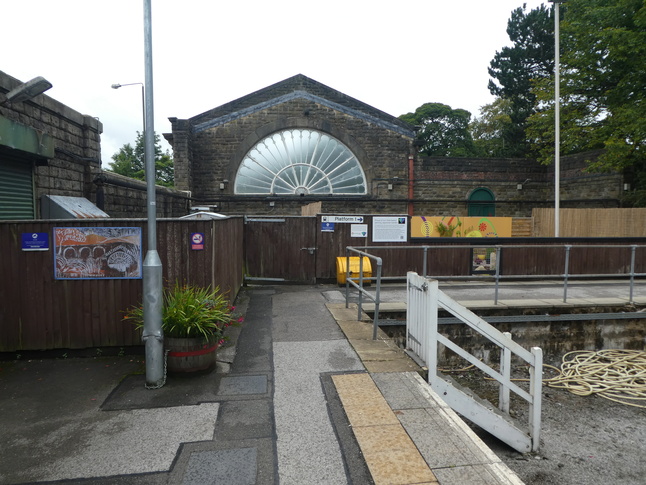 Buxton looking west