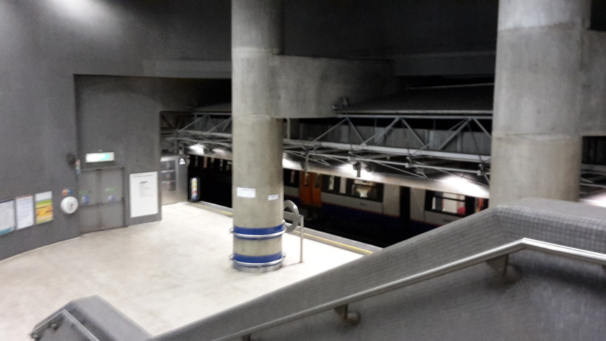 Canada Water platforms
from steps