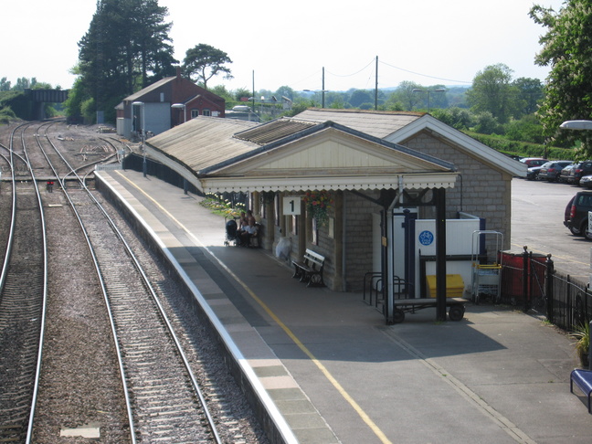Castle Cary rear, platform 1