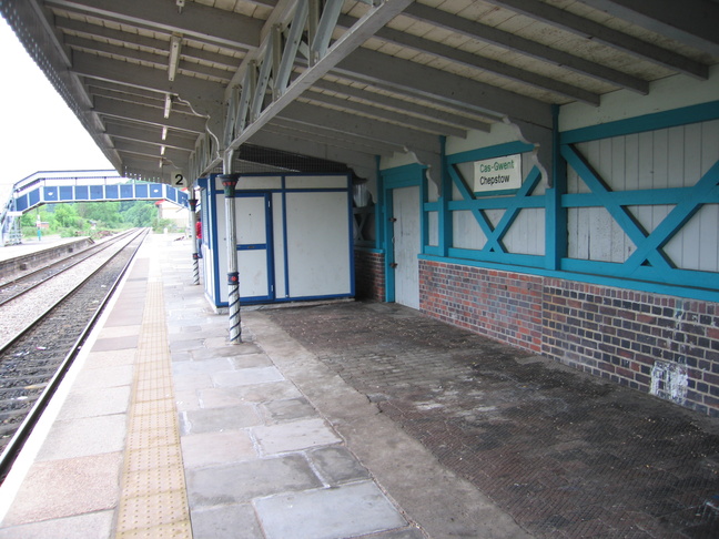Chepstow platform 2