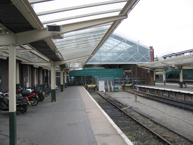 Chester disused platform looking
west