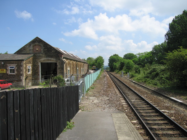 Crewkerne looking east