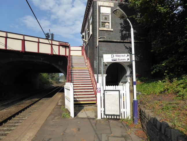 Davenport footbridge and exit