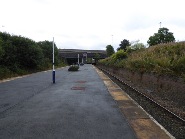 Denton platform looking south