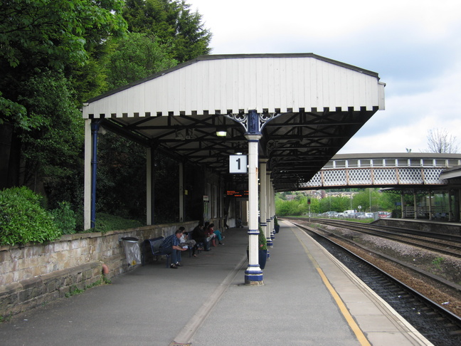 Dewsbury platform 1 canopy