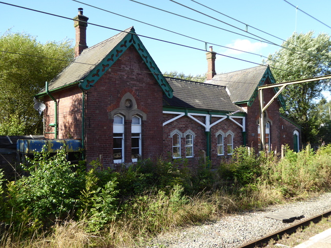 Dinting disused building