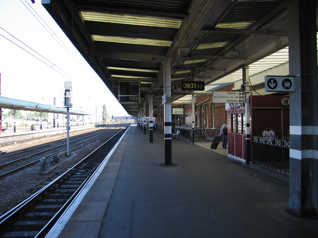 Doncaster platform 3 looking north