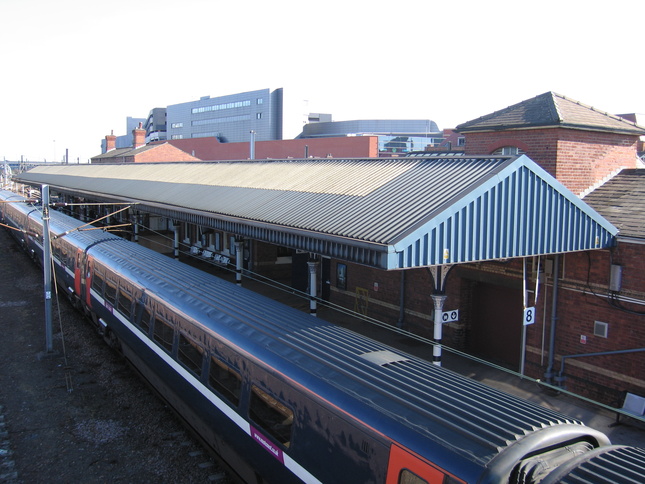 Doncaster platform 8 roof
