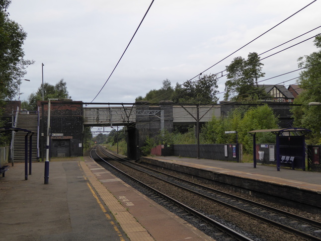Fairfield platforms looking west