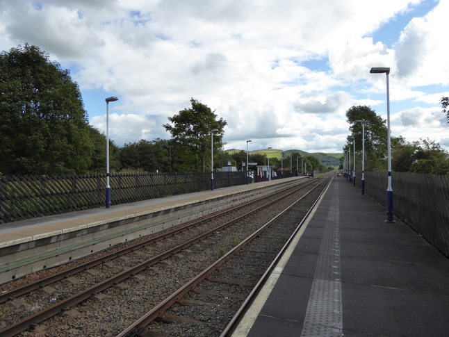 Giggleswick platforms looking
south
