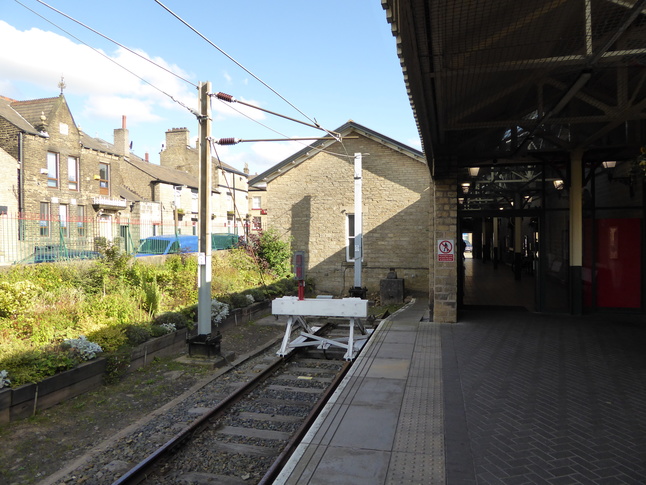 Glossop buffers