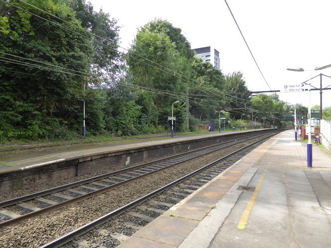Gorton platforms looking west