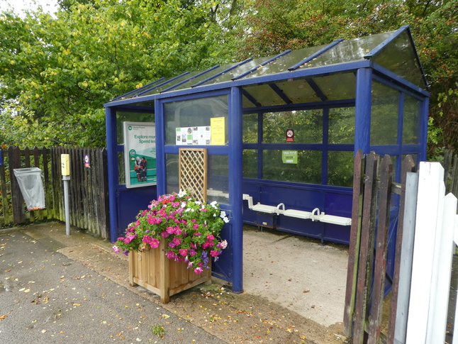 Hathersage platform 1 shelter