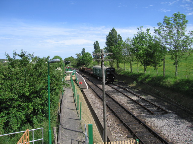 Herston Halt, seen from the bridge